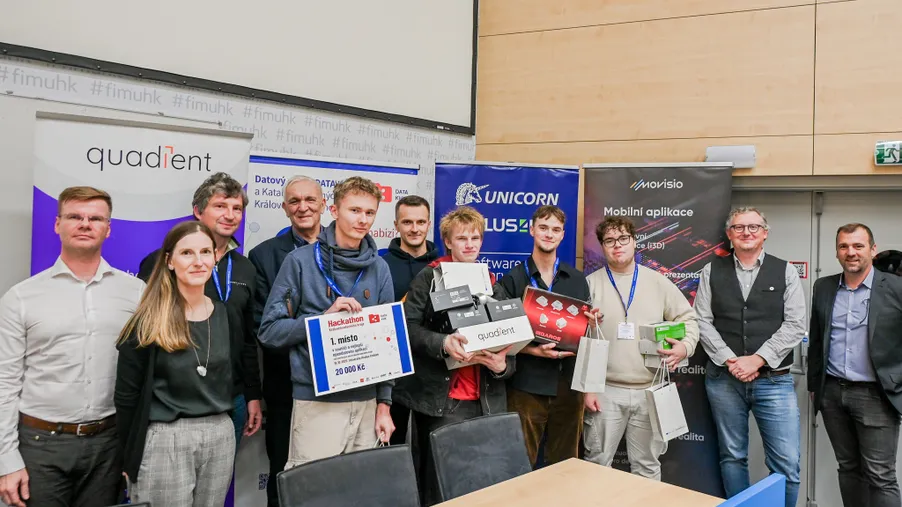 Proběhl 5. ročník hackathonu Královéhradeckého kraje, letos i s využitím umělé inteligence